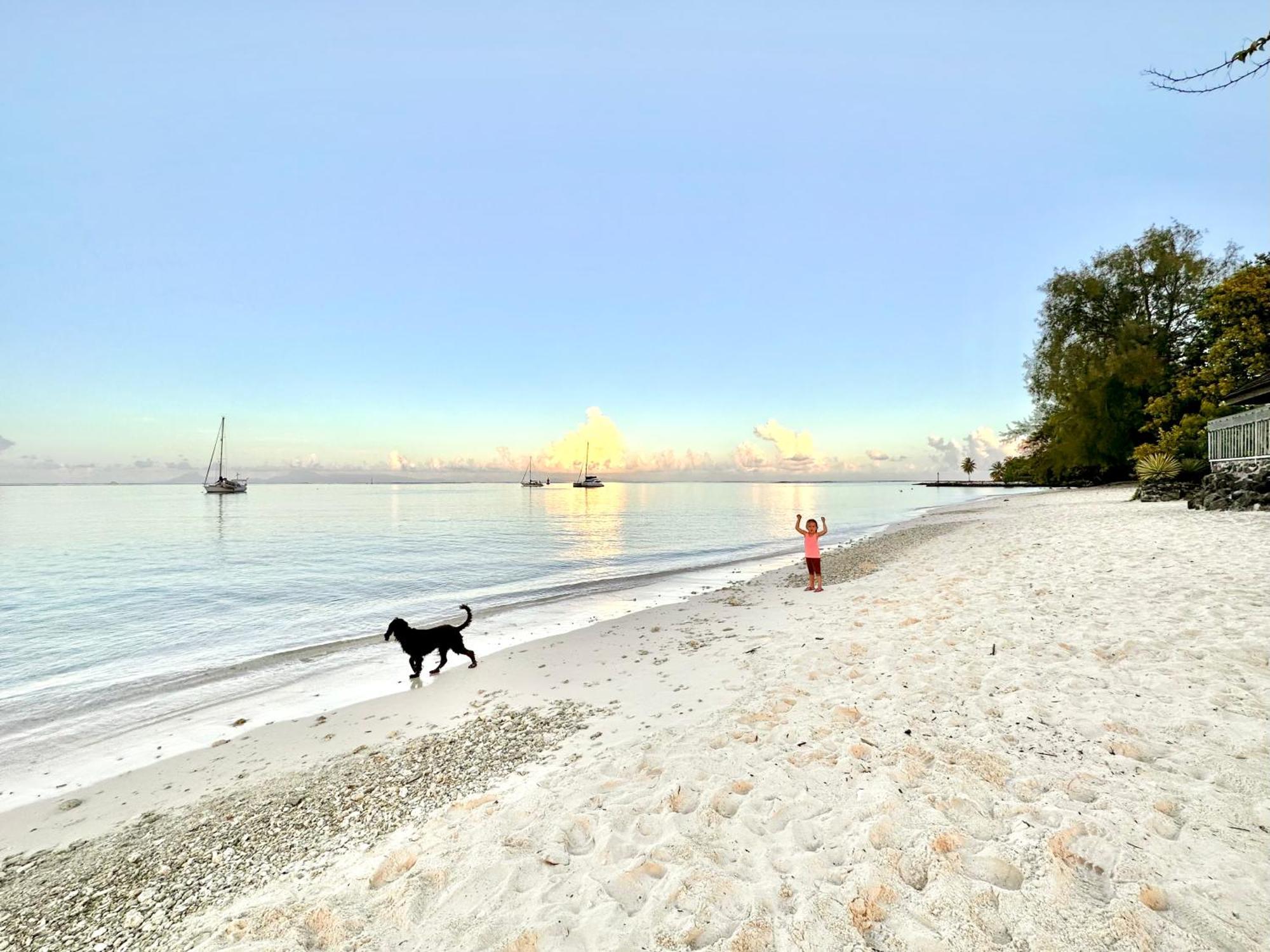 Meri Lodge Huahine Fare Esterno foto